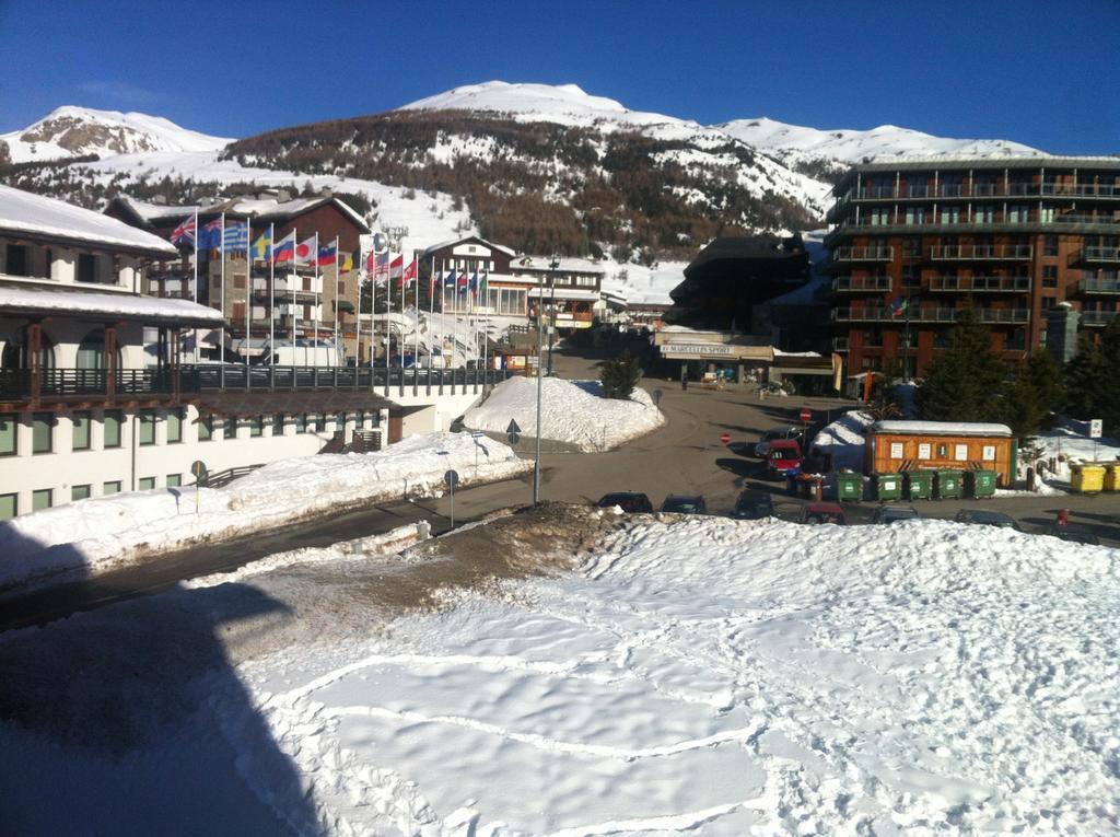 Torre Dell'Orologio Apartment Colle Colle Sestriere Exteriör bild